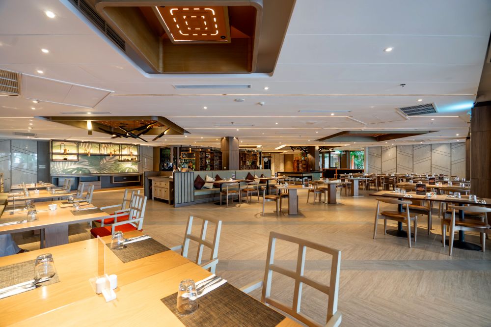 Le Meridien Khao Lak Beach 5*