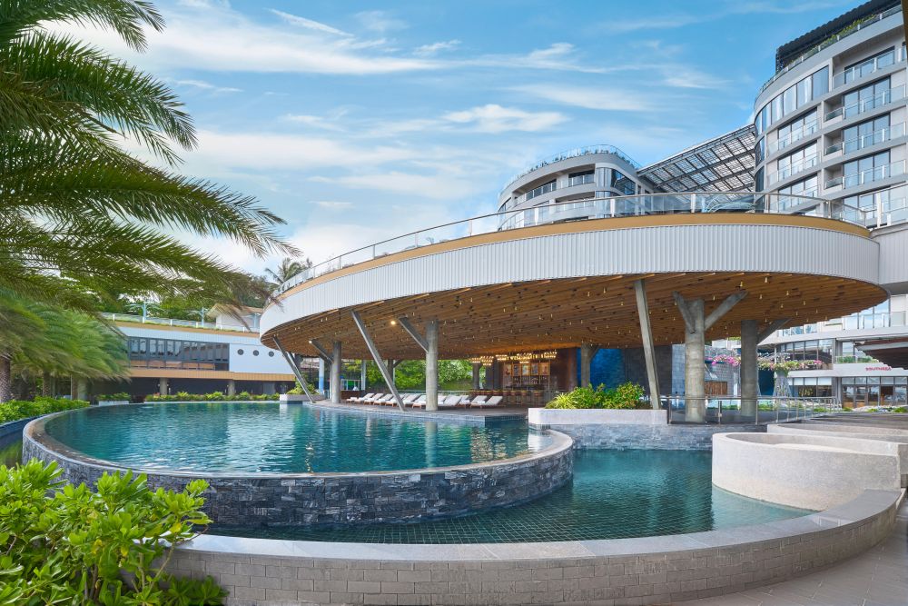 WorldHotels Long Beach Resort Phu Quoc 5*