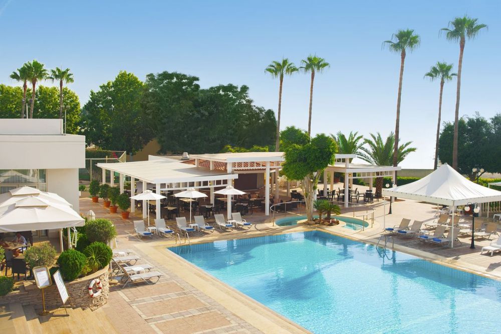 Ajax Hotel 4*