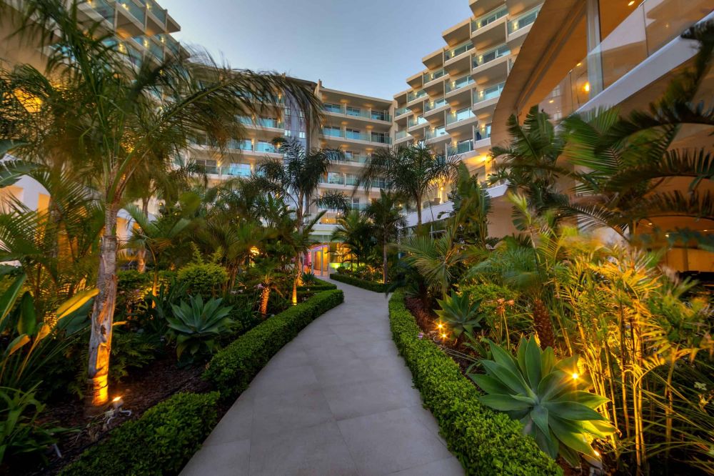 NissiBlu Beach Resort 5*