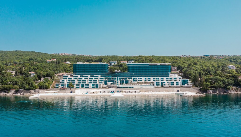 Hilton Rijeka Costabella Beach Resort & Spa 5*
