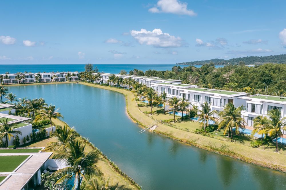 Movenpick Resort Waverly & Movenpick Villas Residence Phu Quoc 5*