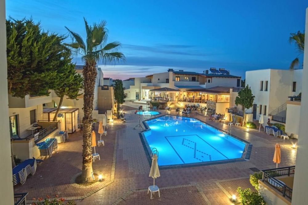 Blue Aegean Hotel & Suites 4*