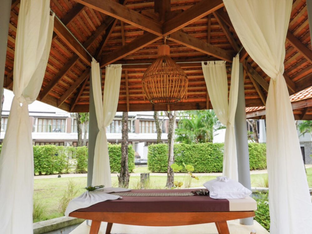 Natai Beach Resort & SPA 5*