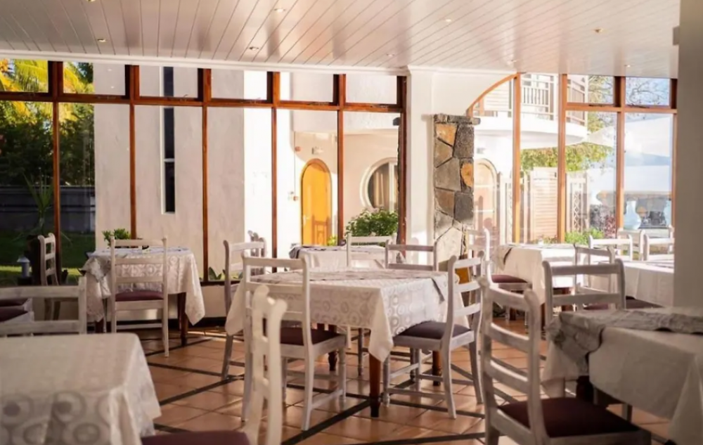 Gold Beach Resort & Spa 3*