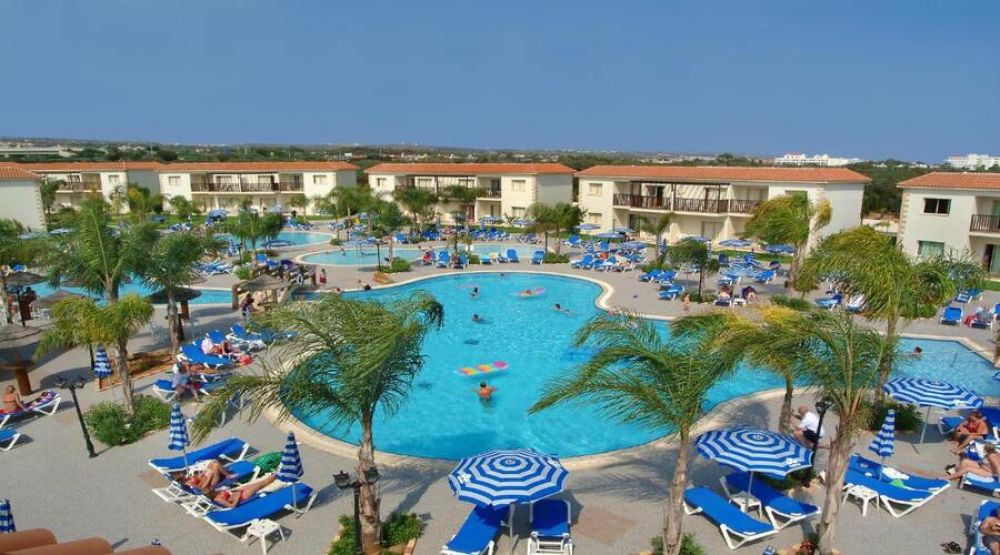 Tsokkos Paradise Village 4*