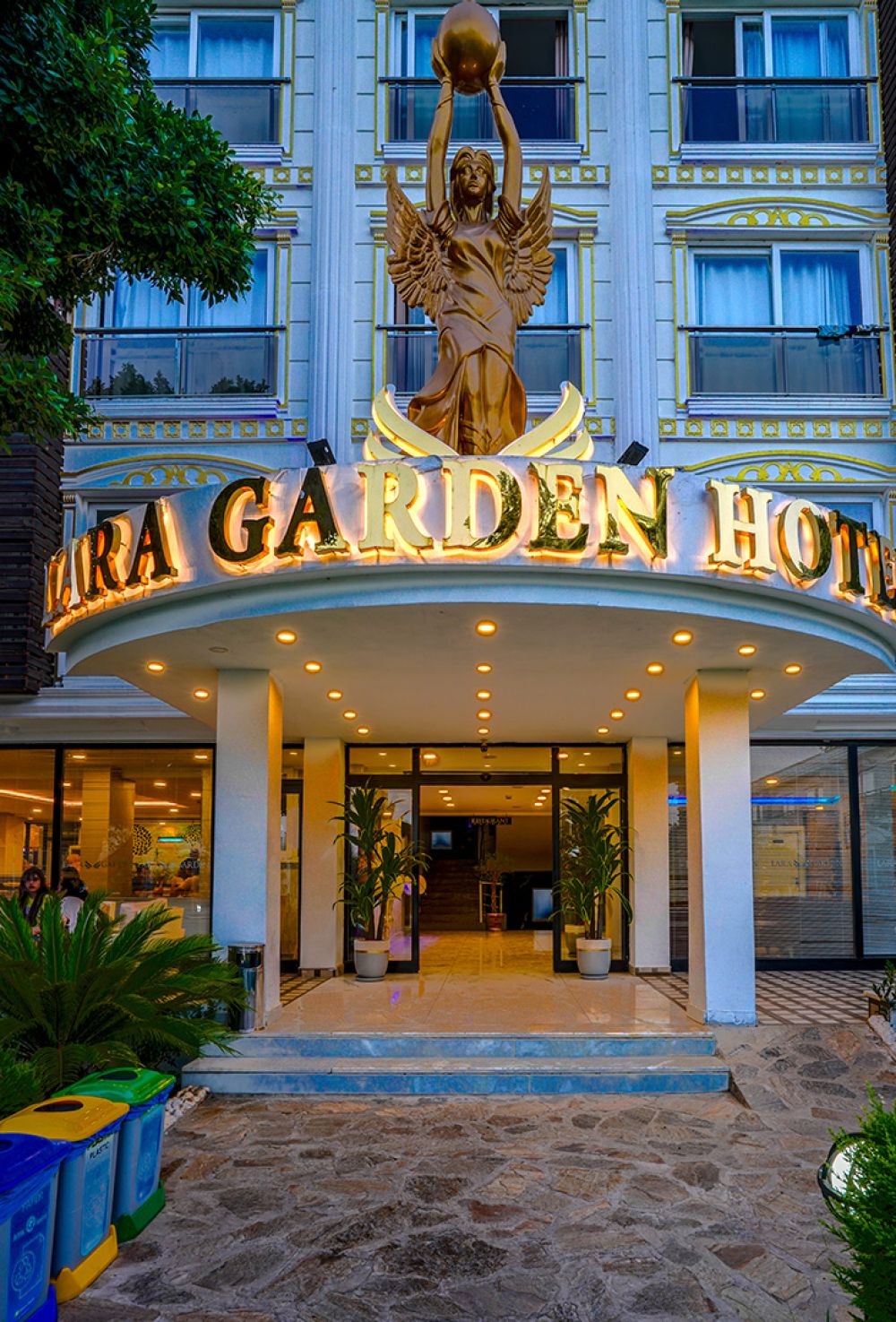 Lara Garden Hotel 3*