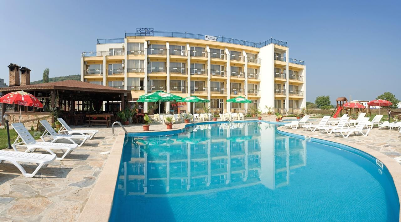 Argo park hotel. Парк отель Арго. Отели Болгария город обзор. Park Hotel Odessos. Paraiso Beach Bulgaria 3.