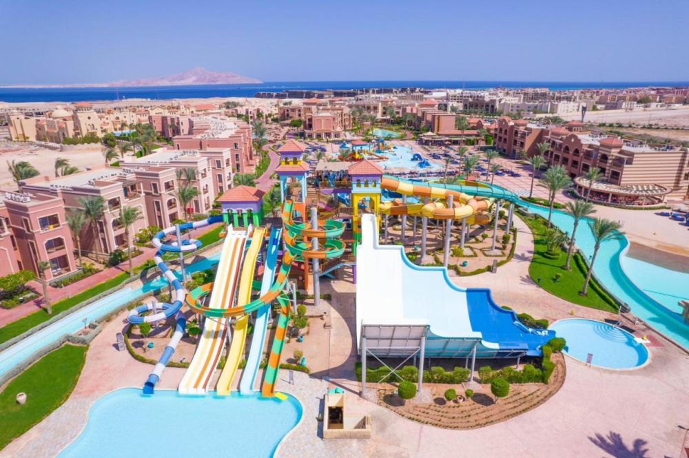 Отель Charmillion Club Aqua Park