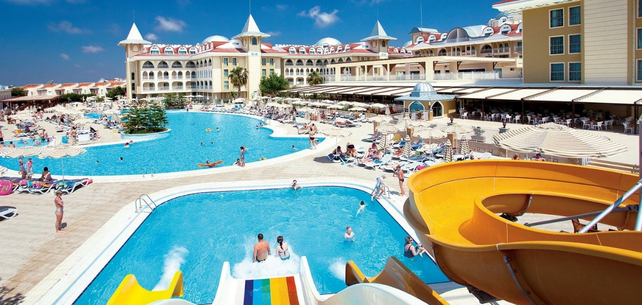 Краснодардағы секс үшін қыздар Екі қара бар