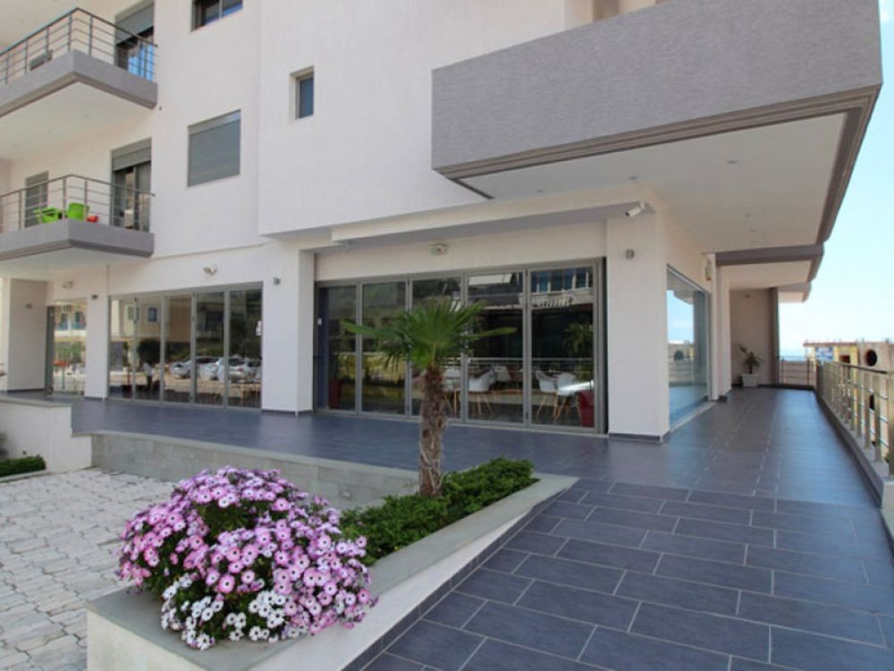 Алер. Aler Luxury Hotel Vlora 4*.