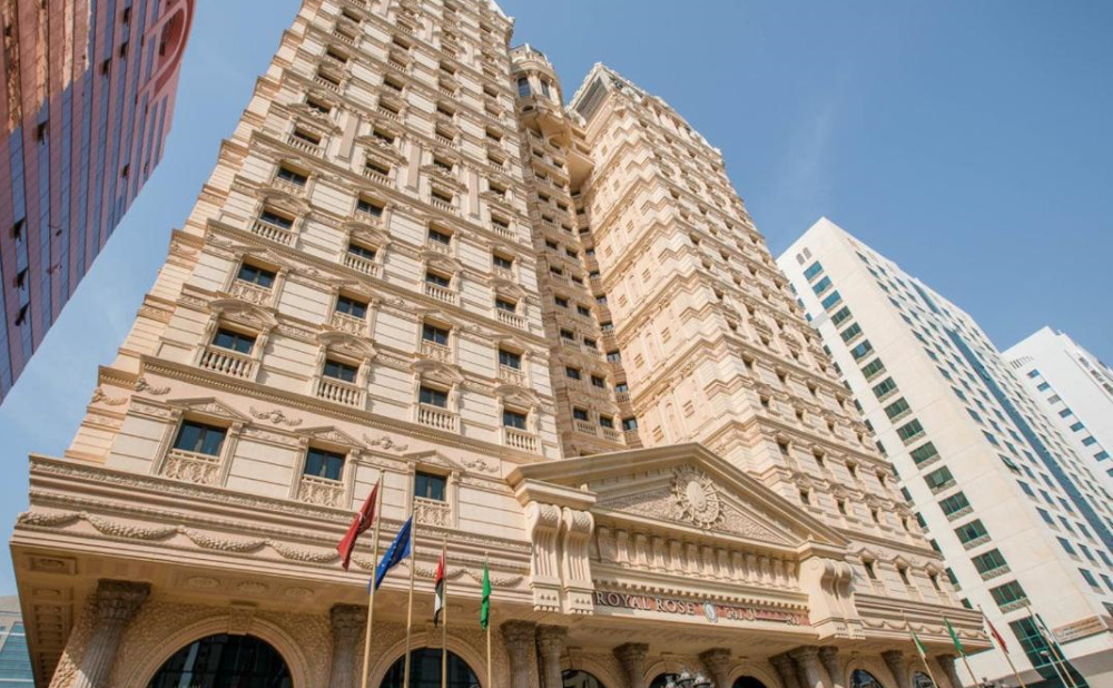Роял роуз абу даби отель. Royal rose hotel. Royal rose ташкент. Royal rose hotel. Royal rose hotel 5 абу даби.