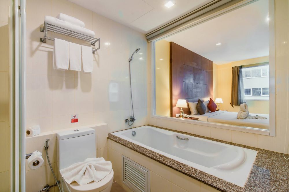 Family Suite City View, Pool View, Elite Suites Hotel Patong (ex. Bauman Residence) 4*