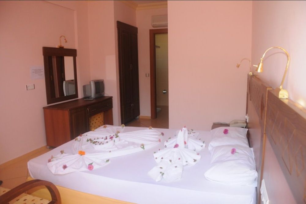 Standard Room, Dorian Hotel 4*