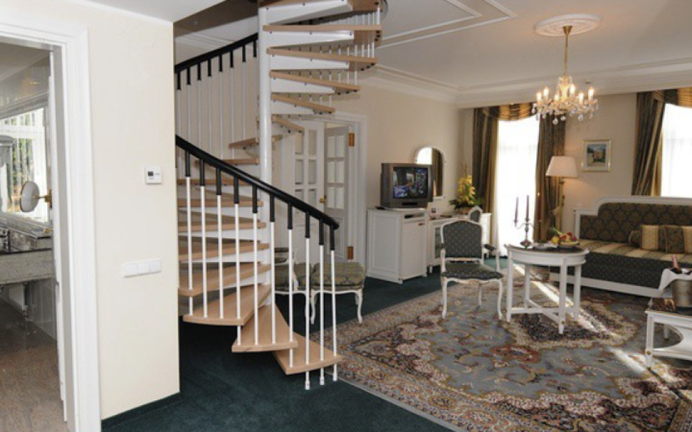 Presidential Apartments with Mezzanine, Esplanade Spa & Golf Resort 5*