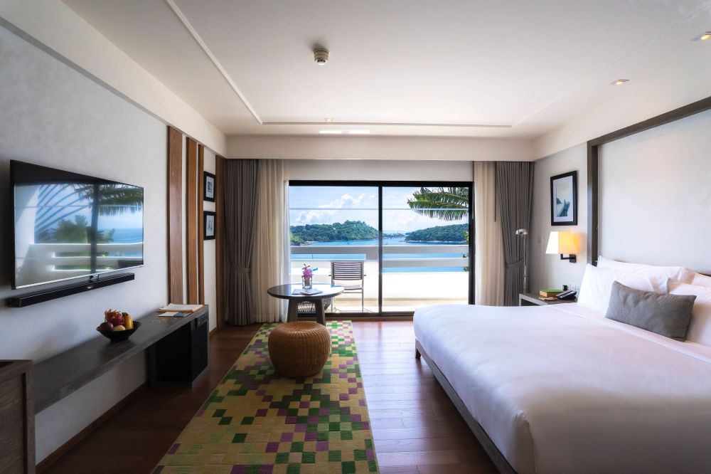 Deluxe Ocean View Room, The Nai Harn Phuket 5*