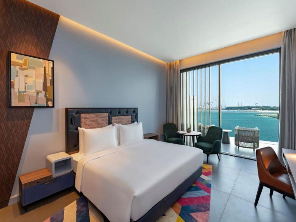 1 King Bed with Sea View, Hyatt Centric Jumeirah Dubai 5*