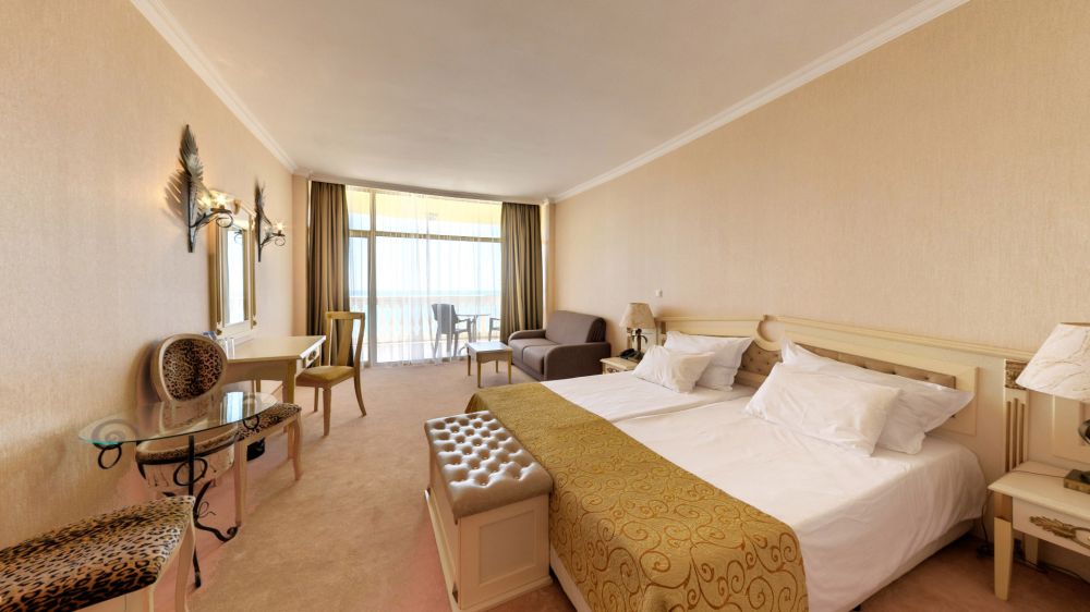 STANDARD, Imperial Palace (ex. Victoria Palace) 5*