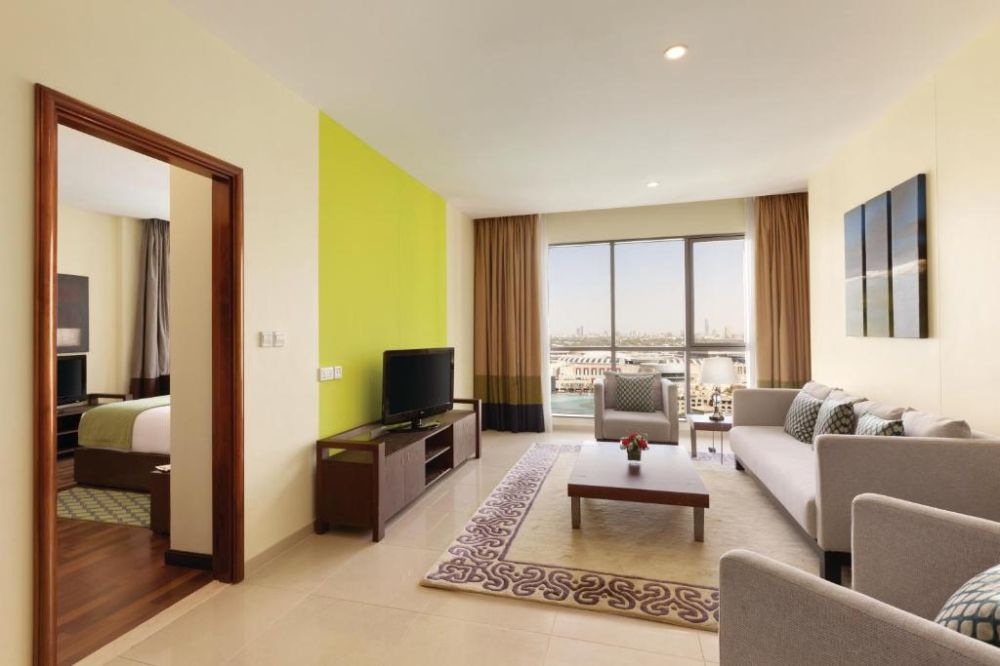 Junior Suite Burj Khalifa & Fountain View, Ramada By Wyndham Downtown Dubai 4*