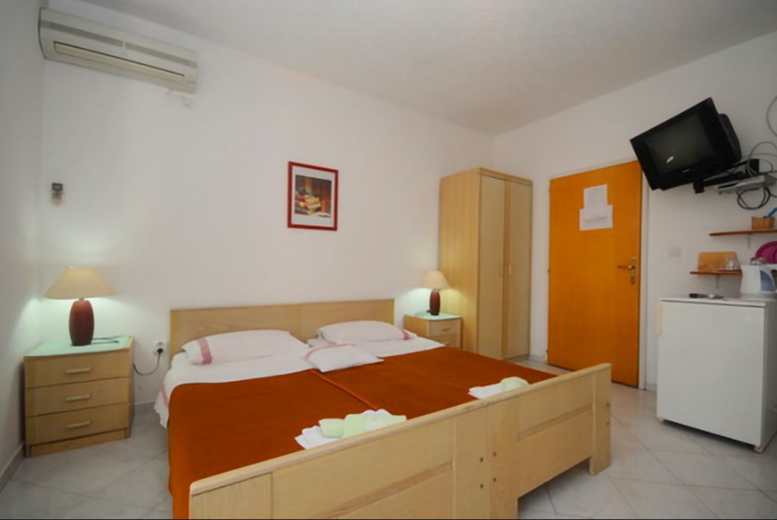TWIN+extra bed, House Irena 3*