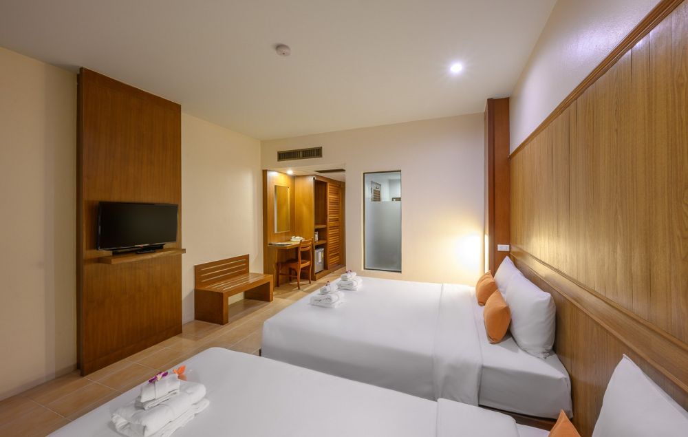 Family Triple/Plus Room, Patong Lodge Hotel 3*