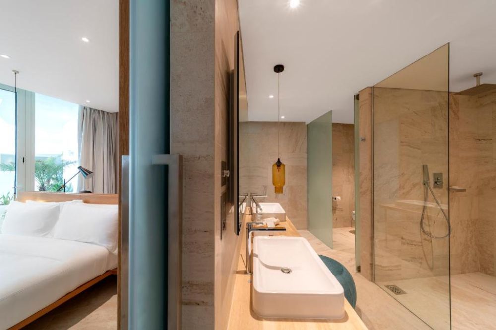 Master Suite, Five Jumeirah Village Dubai 5*