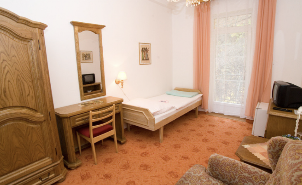 Single Room, Morava 3*