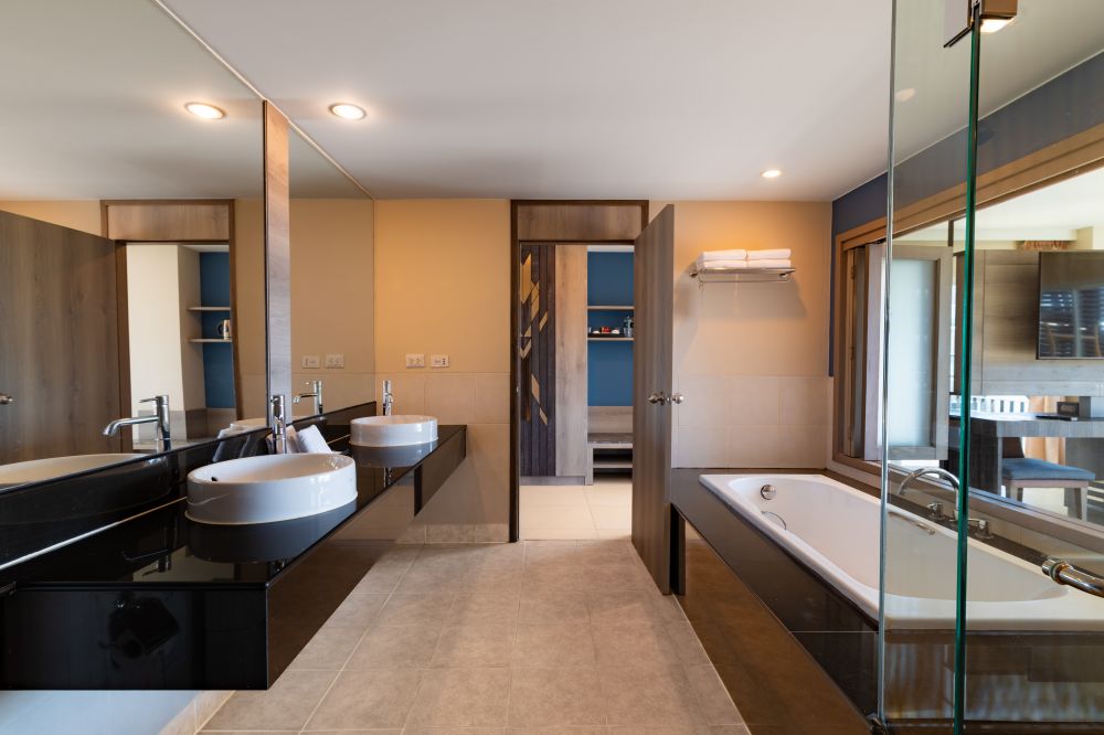 Grand Deluxe, Andakira Hotel 4*