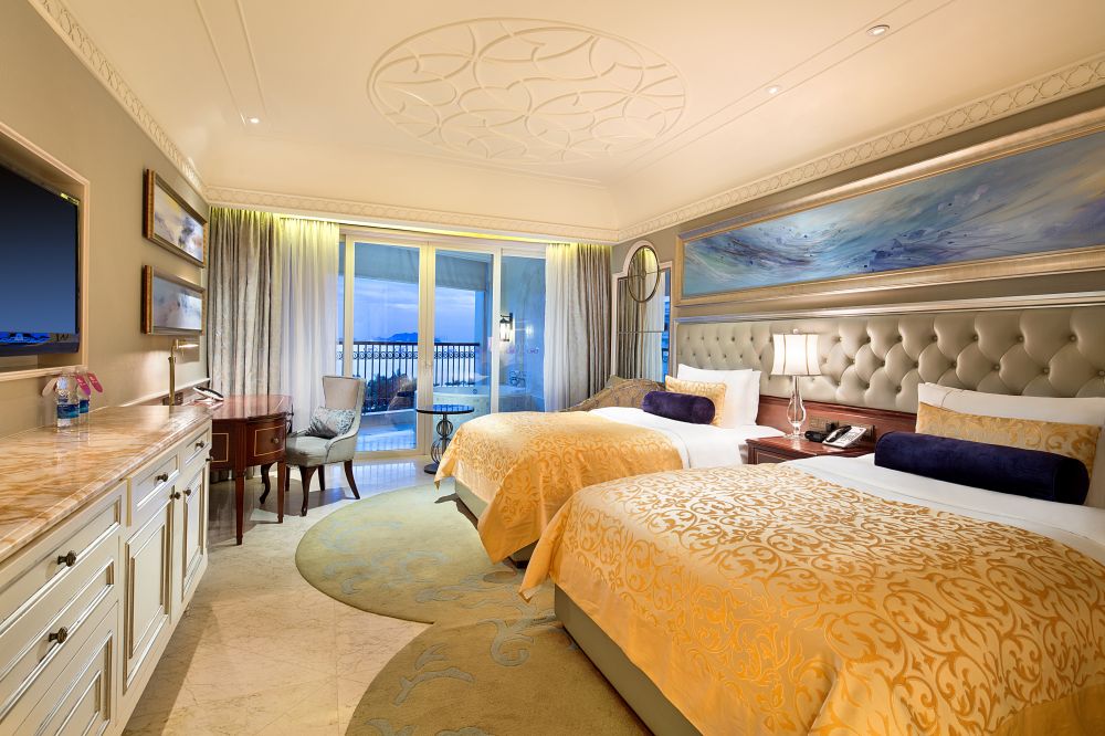 Crowne Plaza Sea View Room, Crowne Plaza Resort Sanya Bay 5*