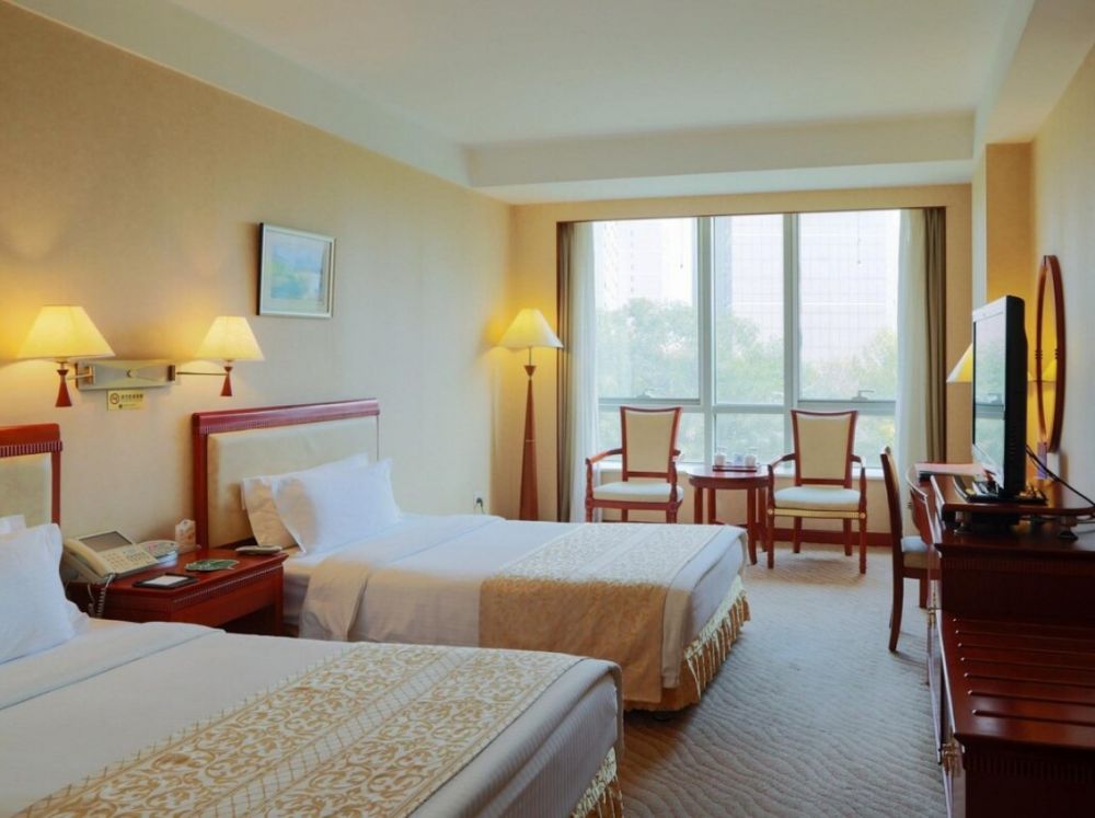 Deluxe, River View Hotel 4*