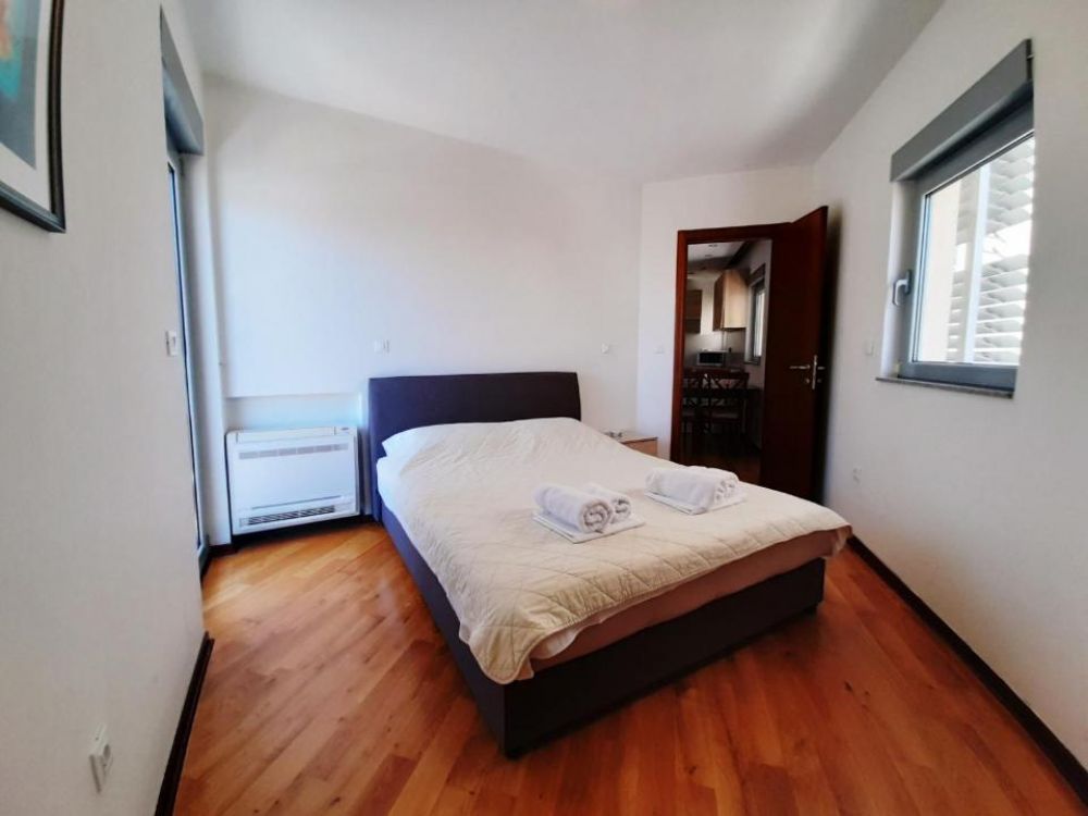 1 Bedroom Apartment Small Balcony, Toblerone Apartments 3*
