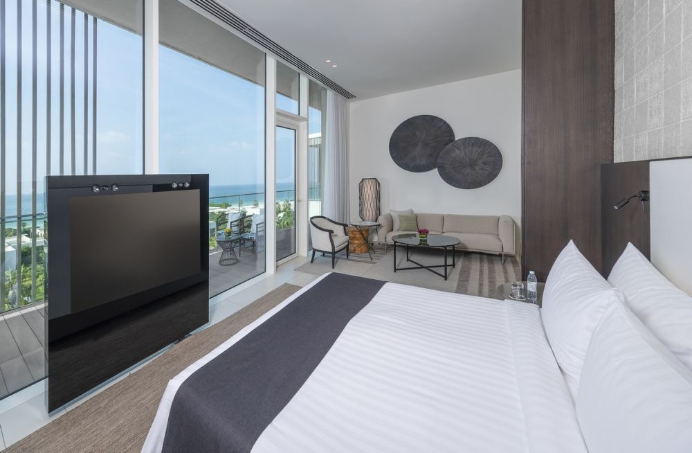 Premier Suite with Private Terrace, The Oberoi Beach Resort, Al Zorah 5*