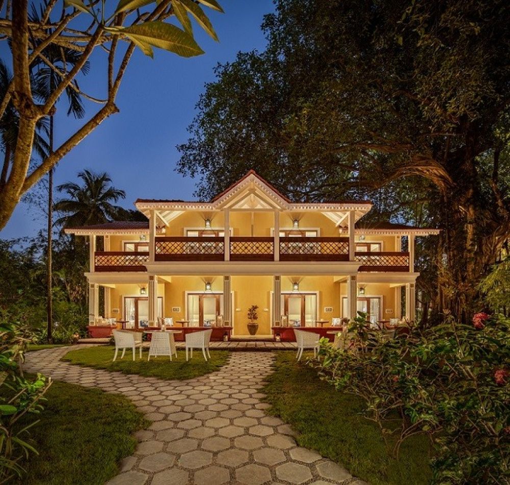 Luxury Room GV with Balcony, Taj Holiday Village Resort & Spa 5*