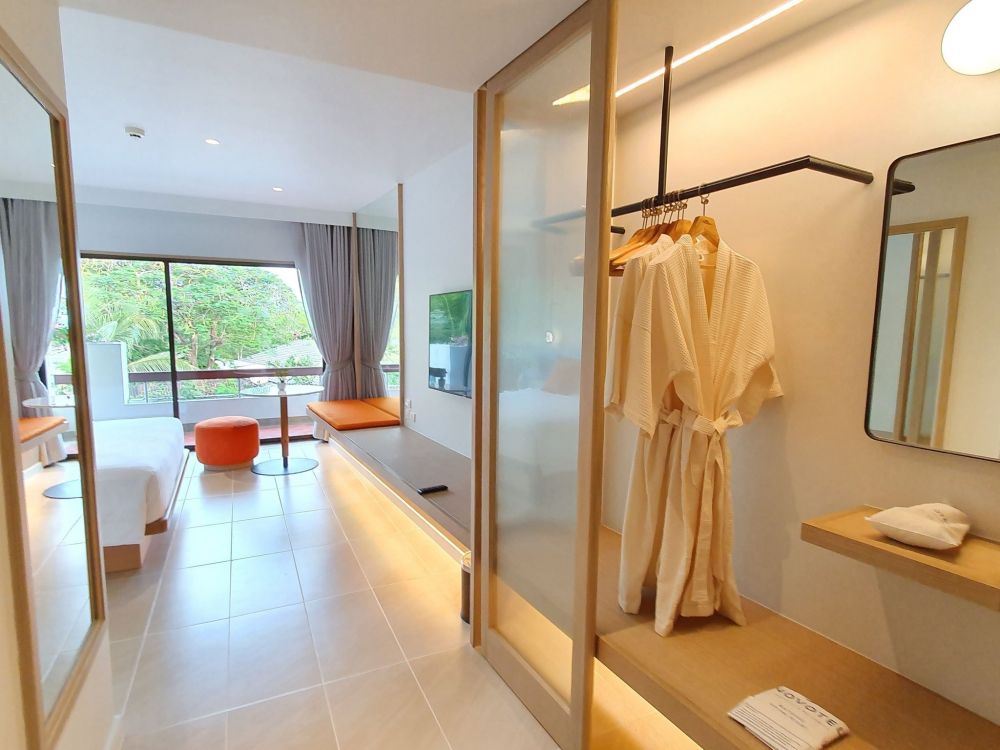 Premier Room, Novotel Rayong Rim Pae Resort 4*