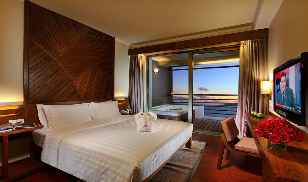 Apartment Deluxe Suite 2Bedroom OV, Pullman Ocean View Sanya Bay Resort & Spa 5*