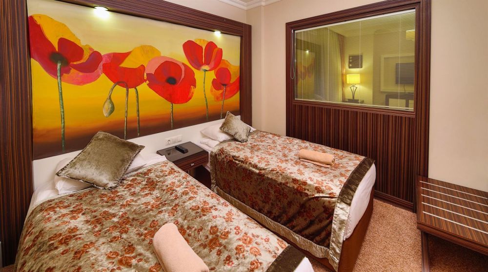 Sultan Suite, Crystal Deluxe Resort and Spa 5*