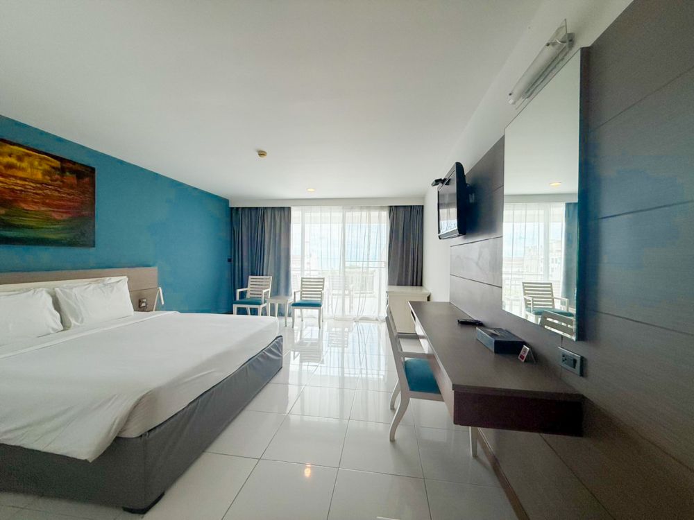 Superior Garden/ Pool View, Pinnacle Grand Jomtien 4*