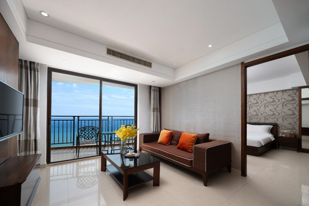 Ocean-View A Suite Of Rooms, Sanya Yunzhiju Hotel 4*