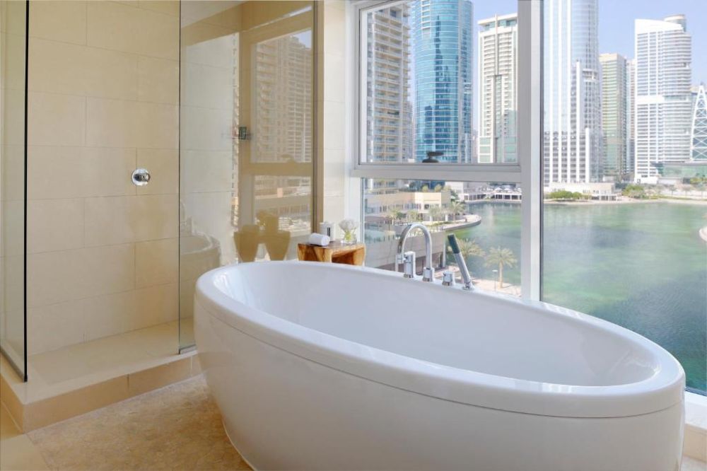 Premium Suite, Movenpick Hotel Jumeirah Lakes Towers 5*