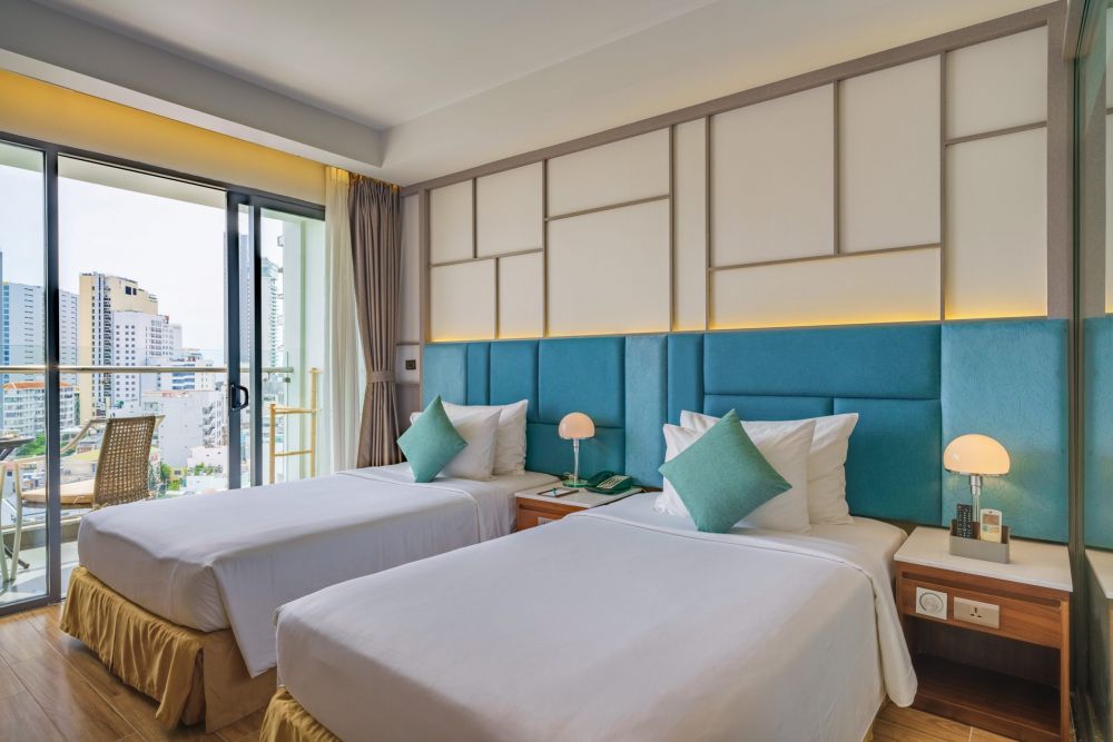 Premium Deluxe, Seaesta Nha Trang Hotel 4*