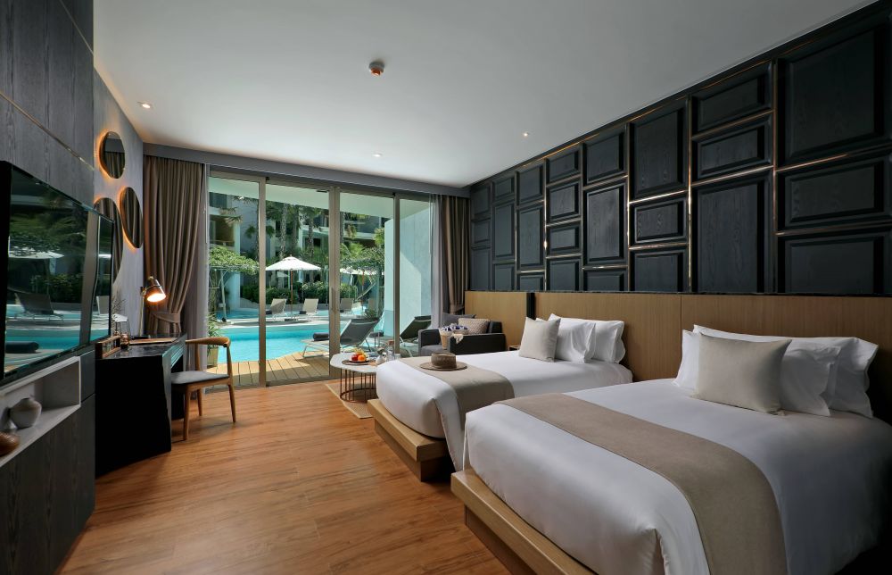 Deluxe Pool Access Room, Wyndham Grand Nai Harn Beach Phuket 5*