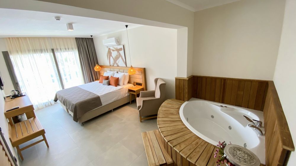 Premium suite, Yalipark Beach Hotel 4*