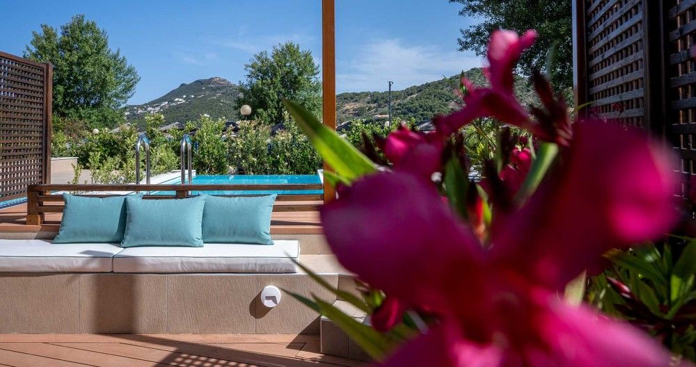 Bungalow Suite SV Private Pool, Dolce Athens Attica Riviera 5*