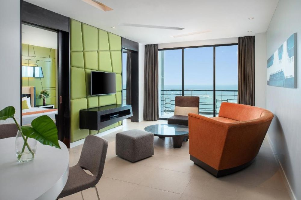 1-Bedroom Suite Sea View, The Zign Hotel 5*