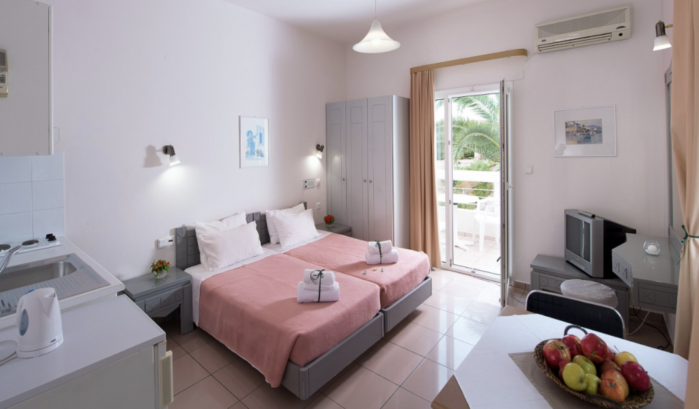 One room accommodation GV/SV, Scala Hotel 4*