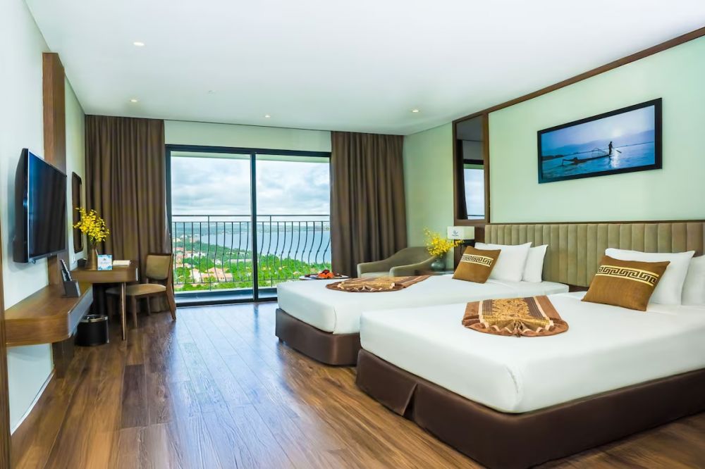 Deluxe Family Sea View Connecting, Vipol Mui Ne Hotel & Spa 4*