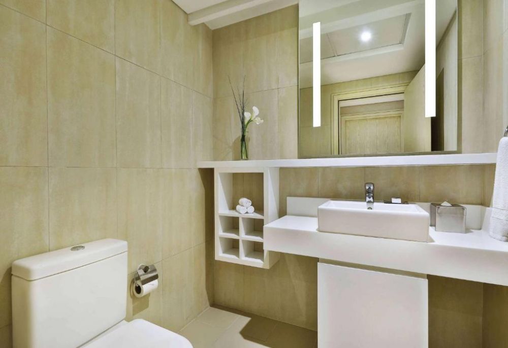 1 Bedroom Family Suite, DoubleTree by Hilton Dubai Jumeirah Beach 4*