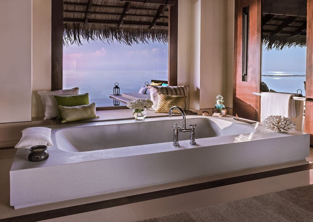 Water Villa With Pool, One & Only Reethi Rah 5*