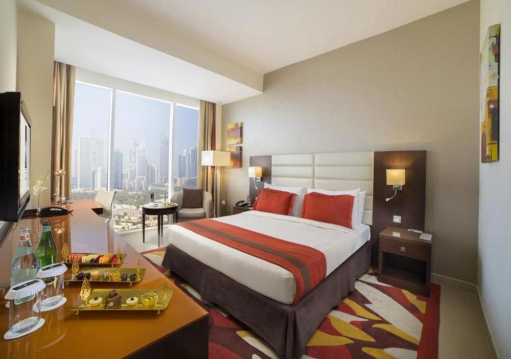 Standard Room, Millennium Central Downtown Dubai 4*