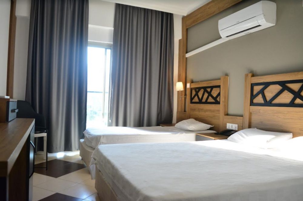 Standard Large Room, Istanbul Beach Hotel 4*